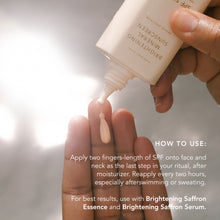 Laden Sie das Bild in den Galerie-Viewer, Brightening Mineral Sunscreen SPF 50+