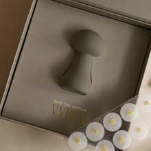 Carica l'immagine nel visualizzatore di Gallery, THE SHROOM - Vibration Therapy tool.