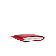 Laden Sie das Bild in den Galerie-Viewer, Refillable Red fine leather powder case