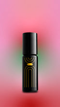 Laden Sie das Bild in den Galerie-Viewer, Bois de Rose Essence Roll On Limited Edition