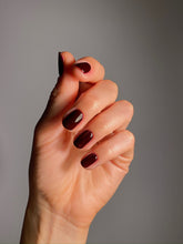 Cargar imagen en el visor de la galería, Nail Polish 15ml -  Rouge Royal
