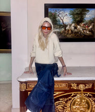 Load image into Gallery viewer, Blanche Cashmere Sweater in Milk Glacé
