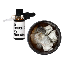 Cargar imagen en el visor de la galería, BE DOUCE CRYSTAL DIFFUSER 120 gr + BE DOUCE ESSENTIAL OIL 30 ml