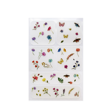 Load image into Gallery viewer, Skin Support Vitamin Patch 6pk - Wildflowers
