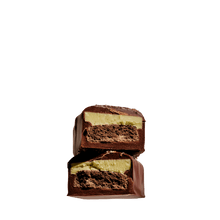 Laden Sie das Bild in den Galerie-Viewer, Peppermint Cookie Crunch - Twin Pack